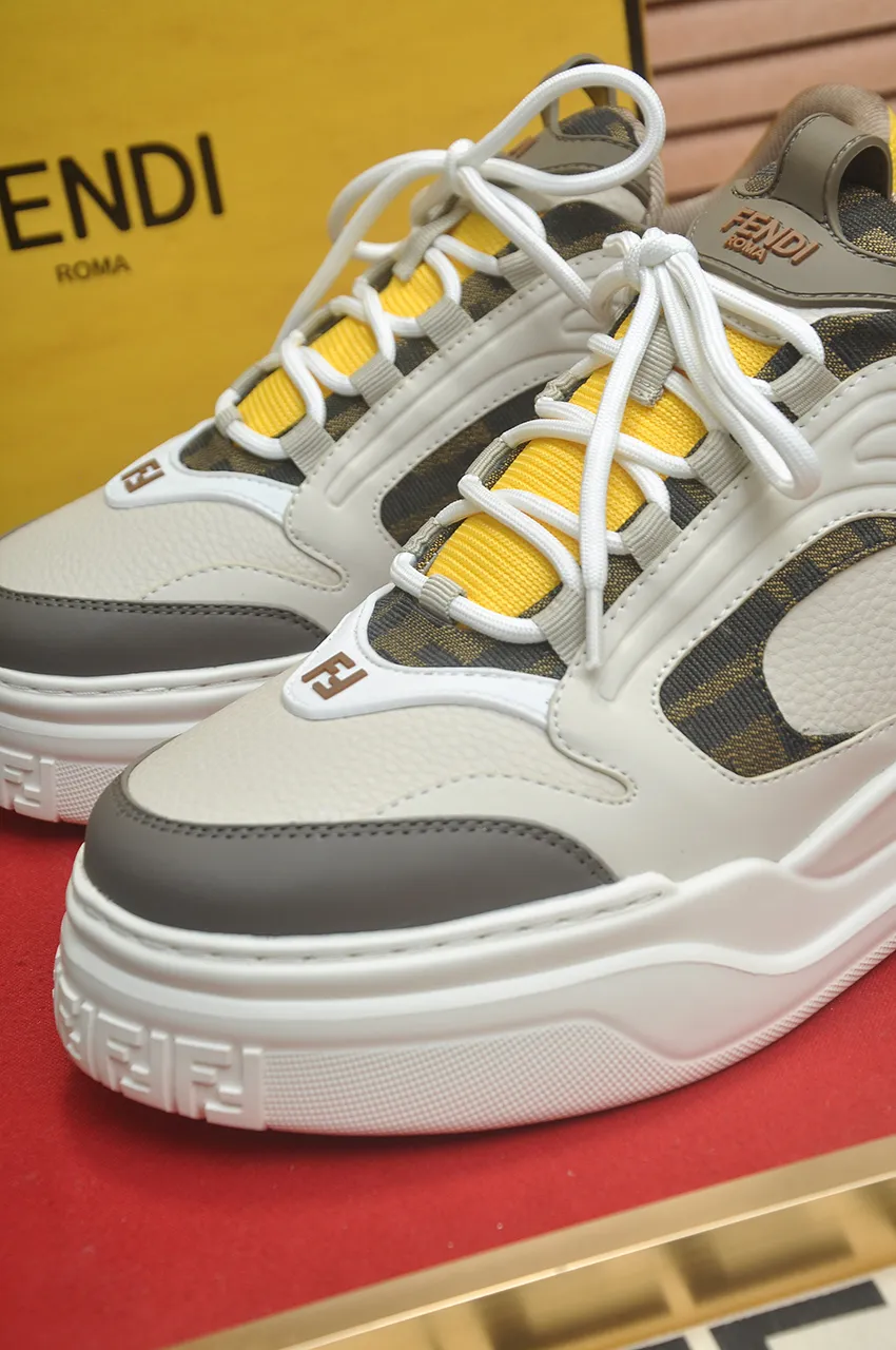 Men's shoes 💰600💶 [Fendi] The latest casual sports shoes 🔥 Many 💑 stars have the same style FD match. The original version is a one-to-one replica. Designer Kim Jones's first fendi match and Donkey brand Trainer basketball sneakers. Material: Original silk mesh. Lining: Breathable mesh. Packaging: Original 1:1 matching high-end packaging. Size: 38-45 (45 is custom-made and cannot be returned or exchanged)